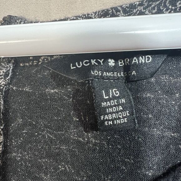 Lucky Brand Boho Mixed Print Floral Tee Black White Back Zip - Size L - Picture 2 of 7